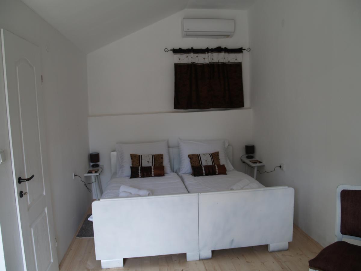 Pannonia Terranova Hotell Vardarac Eksteriør bilde